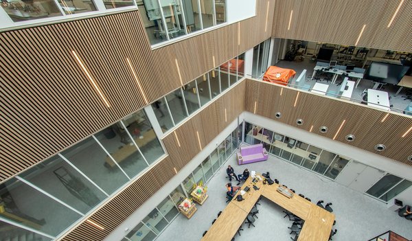 Nettoyage des conduits et tapis à Anjou : votre guide complet