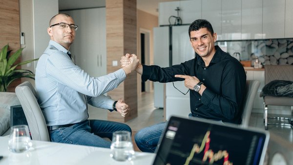 Devenez liquoriste : guide pour ouvrir une micro-distillerie artisanale